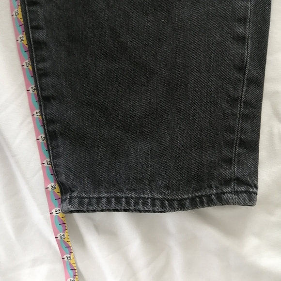 Good American 90s Loose Fit Straight Leg Trouser Jeans Black191 Size 26 (2) - Picture 13 of 14